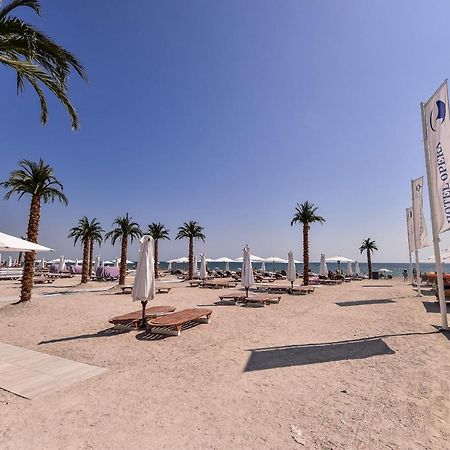 White Tower Private Apartment Beach View 마마이아 외부 사진