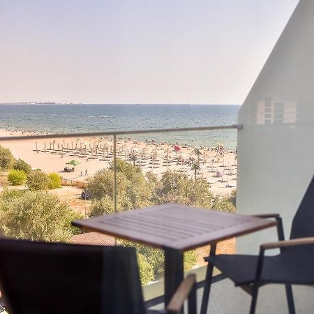 White Tower Private Apartment Beach View 마마이아 외부 사진