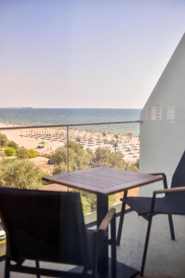 White Tower Private Apartment Beach View 마마이아 외부 사진